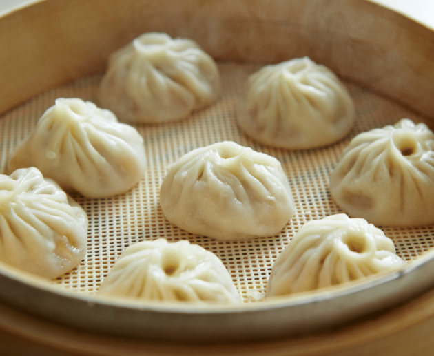 chinese xiaolongbao soup dumplings