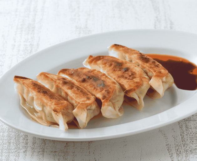 Chinese Peking Ravioli (Pan-Fried Dumplings)