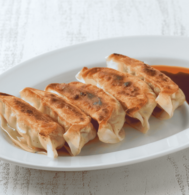 Chinese Peking Ravioli (Pan-Fried Dumplings)