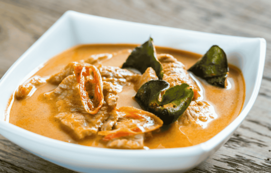 Gaeng Keow Wan (Thai Green Curry)