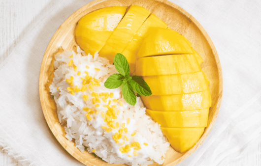 Thai Khao Niew Mamuang (Mango Sticky Rice)