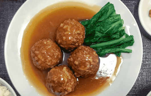 Lions Head Meatballs