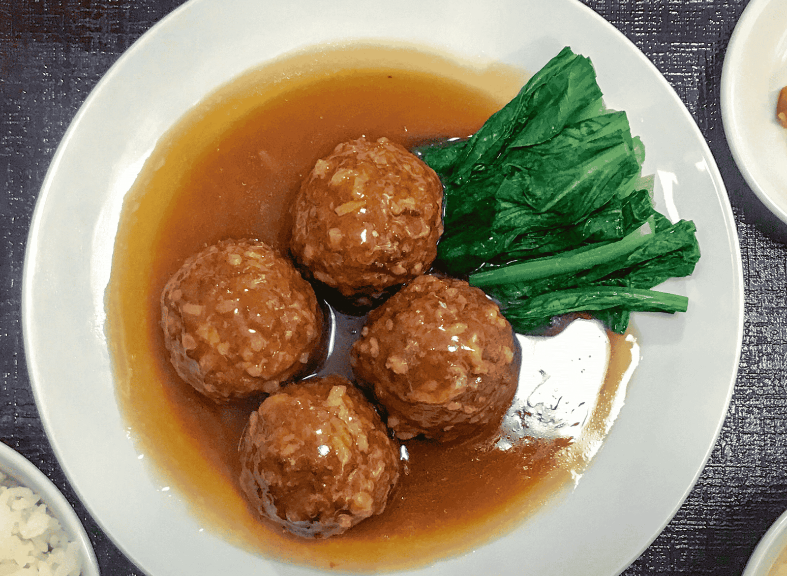 Lions Head Meatballs