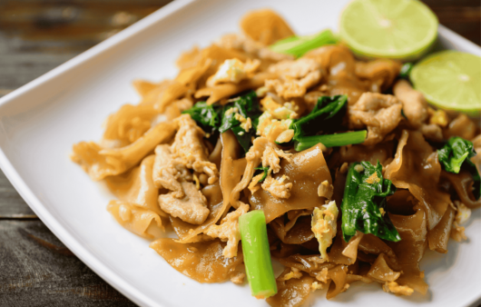 Pad See Ew (Stir-Fried Soy Sauce Noodles)