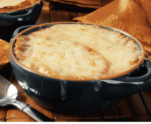 Soupe à l’Oignon (French Onion Soup)