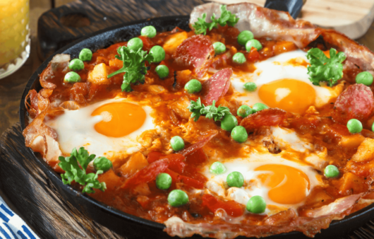 Spanish Huevos a la Flamenca