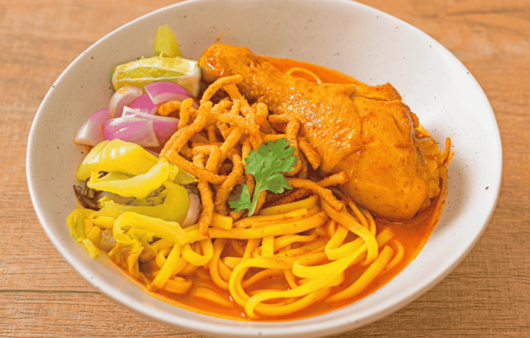 Thai Khao Soi (Thai Curry Noodles)