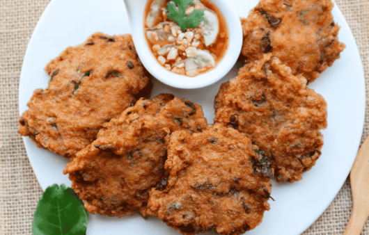 Thai Tod Mun Pla (Thai Fish Cakes)