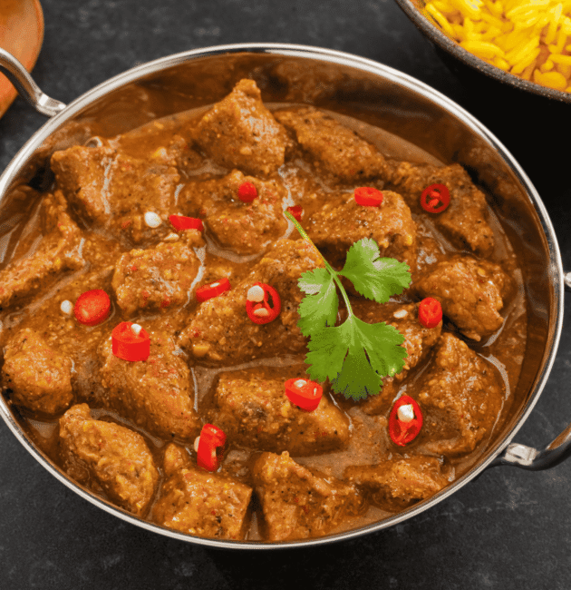 Vindaloo (Spicy and Tangy Meat Curry)