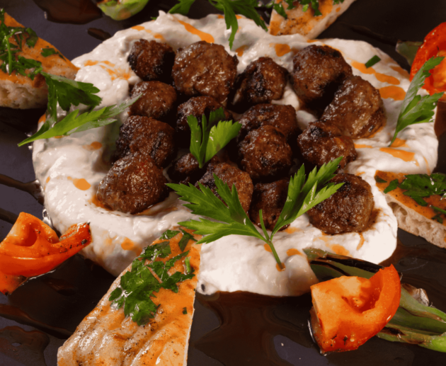 Ali Nazik Kebab (Grilled Meat on Eggplant Purée)