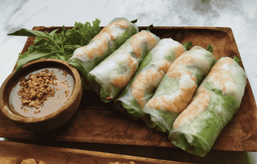 Bánh Cuốn (Rolled Rice Noodles)