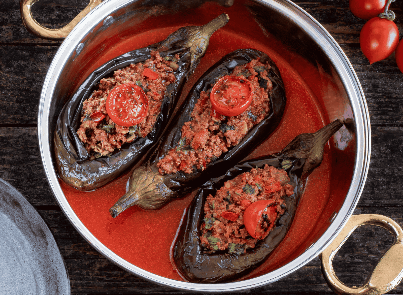 Karnıyarık (Stuffed Eggplant with Meat)