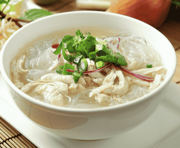 Miến Gà (Vietnamese Chicken Glass Noodle Soup)