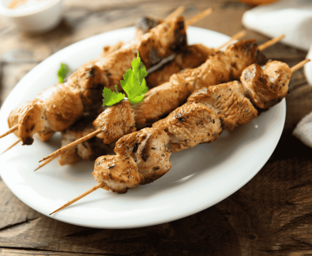 Tavuk Şiş (Chicken Skewers)