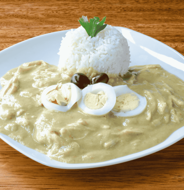 Aji de Gallina (Creamy Chicken Stew)