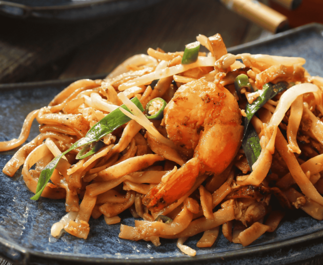 Char Kway Teow (Stir Fried Rice Noodles)