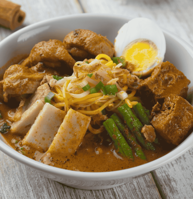 Malaysian Curry Laksa (Coconut Noodle Soup)