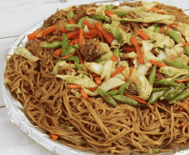 Pancit Canton (Stir Fried Egg Noodles)