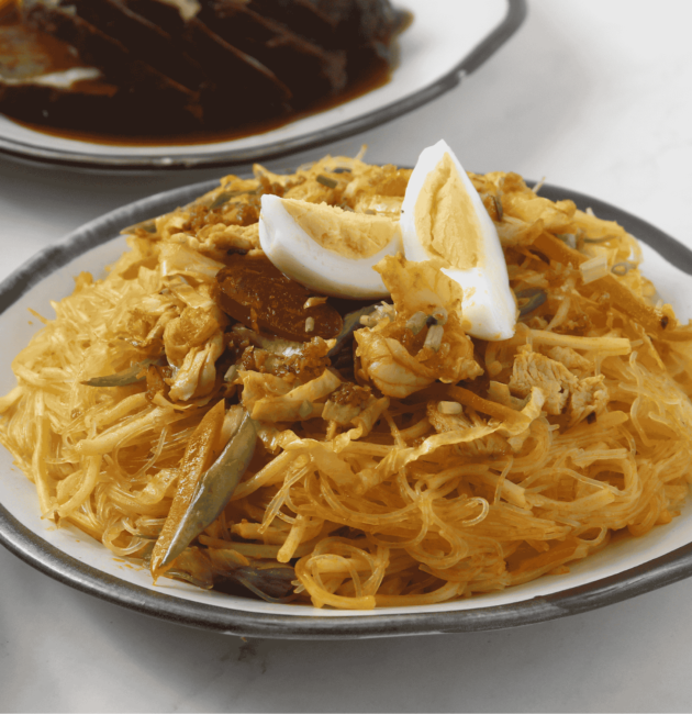 Pancit Malabon (Shrimp Noodles)