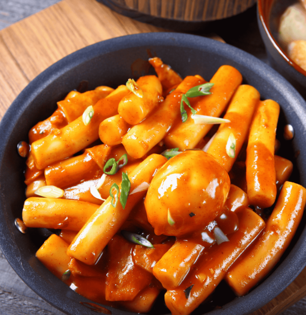 Tteokbokki (Spicy Rice Cakes)