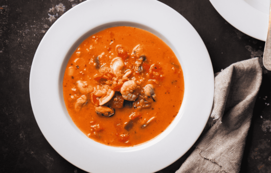 Sopa Catratcha De Mariscos Con Un