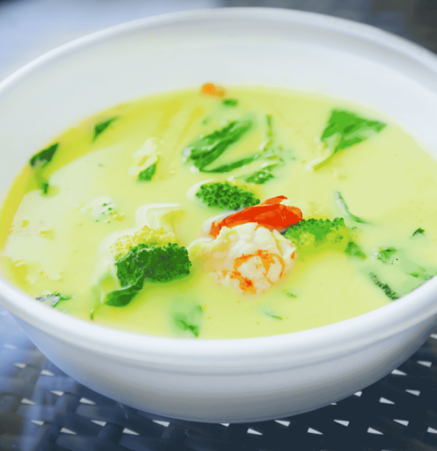 Machuca (Mashed Plantains with Coconut Seafood Soup)