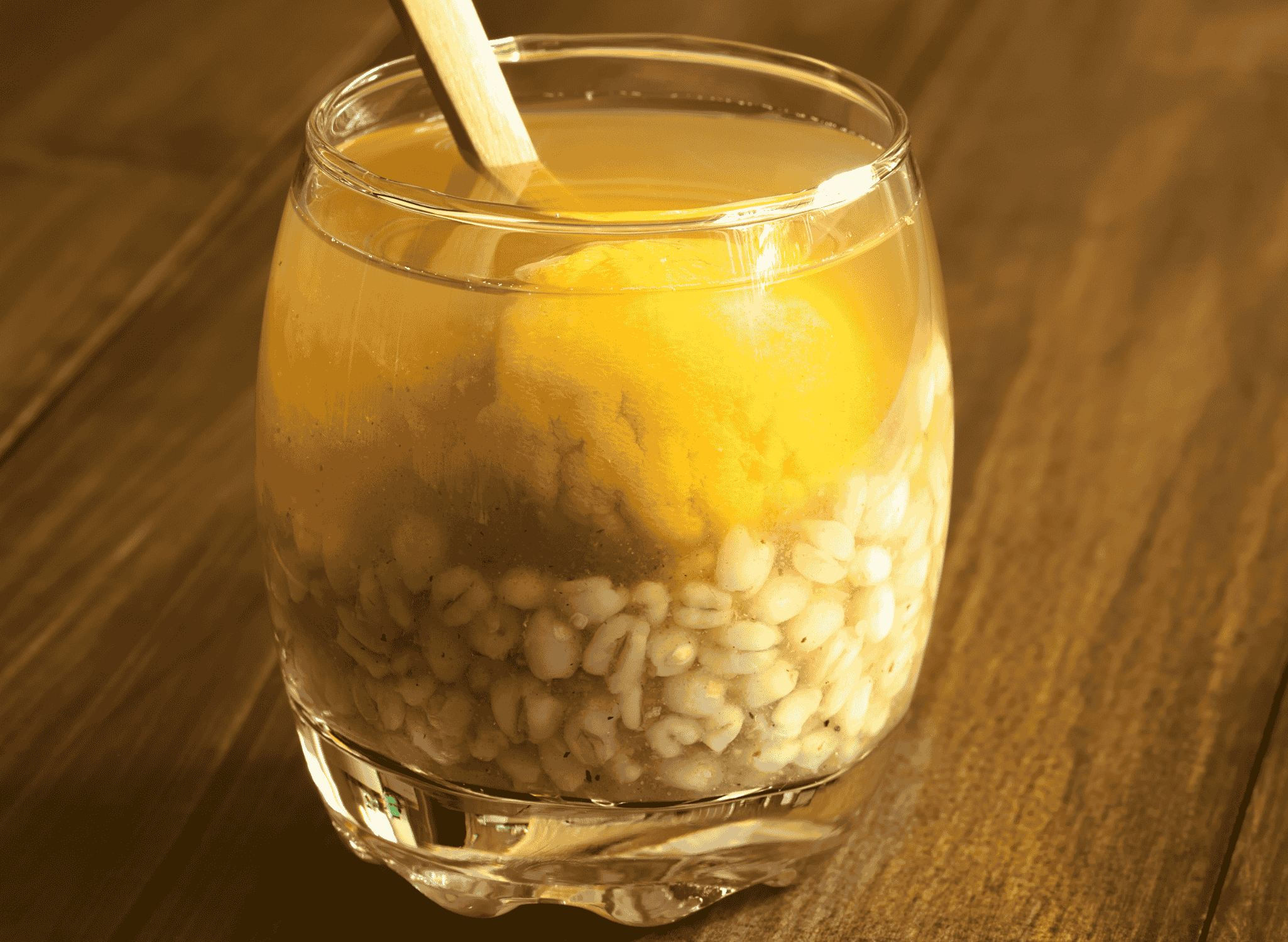 Mote con Huesillo (Peach and Barley Drink)