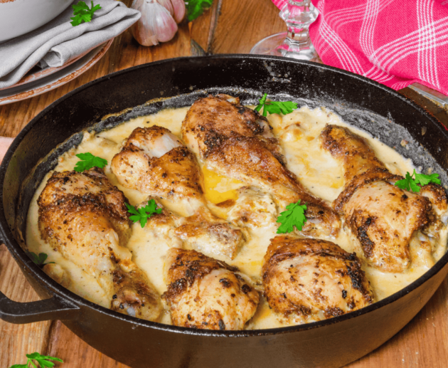 Pollo en Crema (Chicken in Cream Sauce)