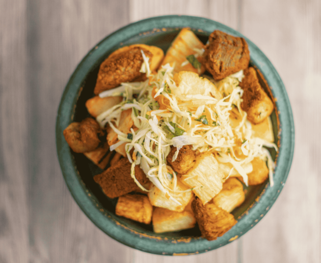 Yuca con Chicharrón (Cassava with Fried Pork)