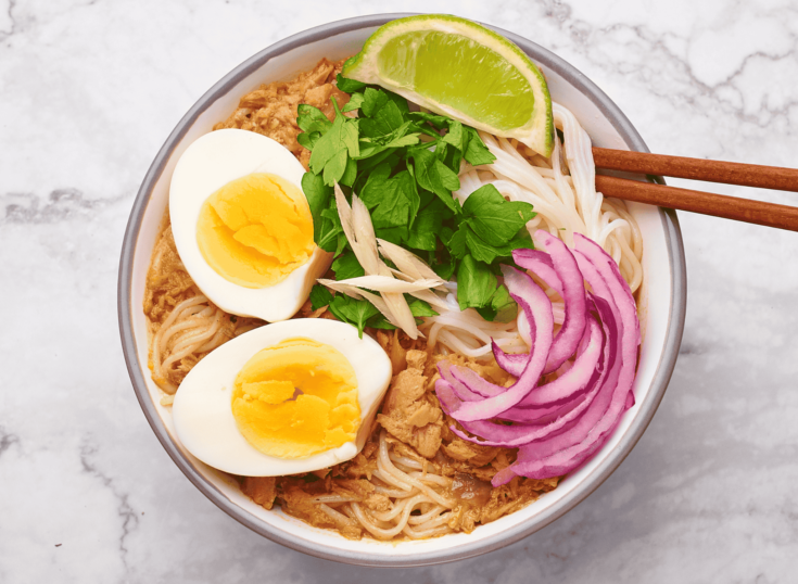 Burmese Mohinga (Fish Noodle Soup)