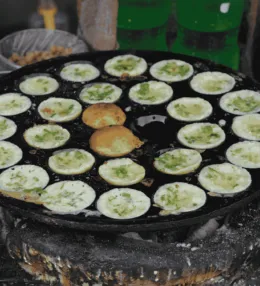 Mont Lin Ma Yar (Burmese Rice Pancakes)