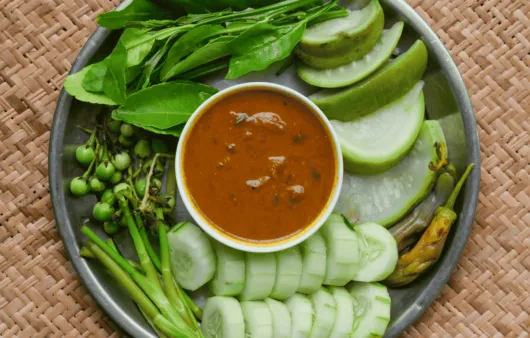 Ngapi Yay (Fish Paste Dip with Vegetables)