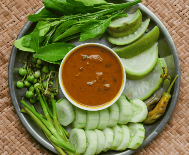 Ngapi Yay (Fish Paste Dip with Vegetables)