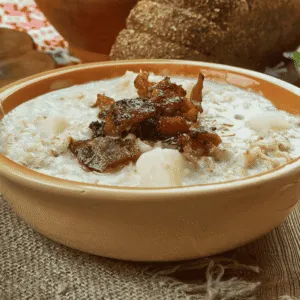 Bukstiņbiezputra (Barley and Potato Porridge)