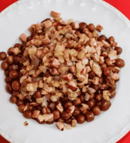 Latvian Pelēkie zirņi ar speķi (Grey Peas with Bacon)