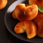 Speķa pīrāgi (Bacon Buns)