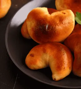 Latvian Speķa pīrāgi (Bacon Buns)