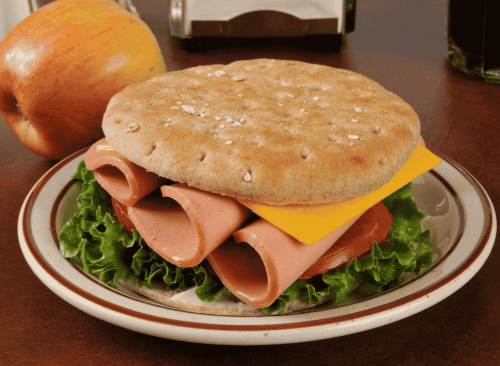 Bologna Sandwich (Cold Cut on White Bread)
