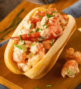 Lobster Roll (Seafood Sandwich)