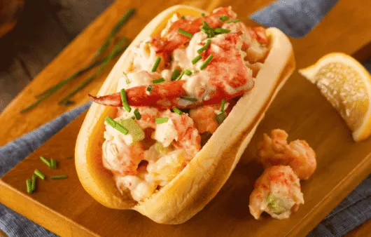 Lobster Roll (Seafood Sandwich)