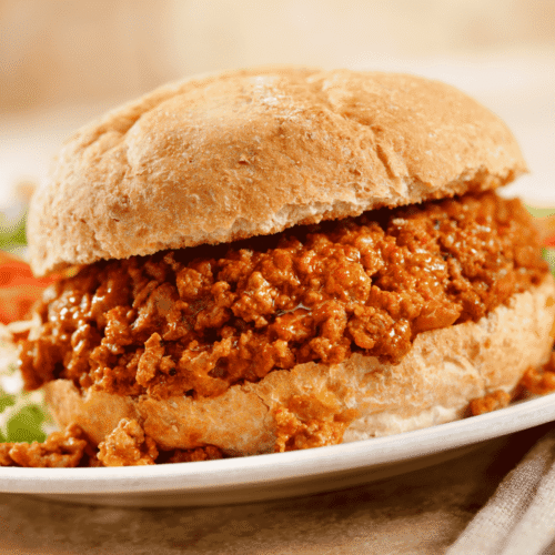 Sloppy Joe (Saucy Minced Beef Sandwich)