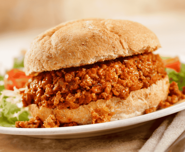Sloppy Joe (Saucy Minced Beef Sandwich)