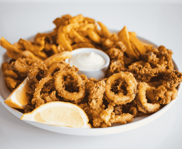 Chicharrón de Calamar (Fried Squid)