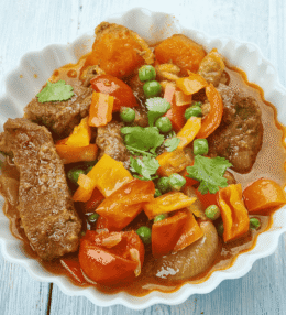 Kaldereta (Filipino Beef Stew)