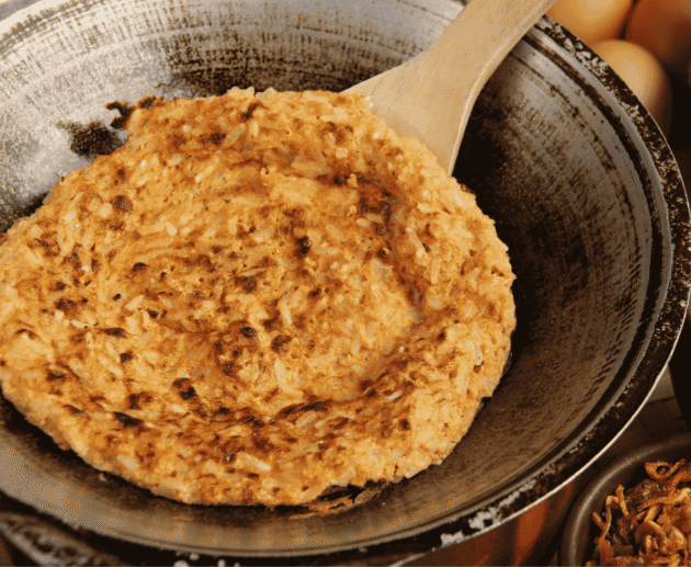 Kerak Telor (Crispy Egg Pancake)
