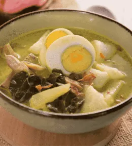 Indonesian Lontong Sayur (Vegetable Soup with Rice Cakes)
