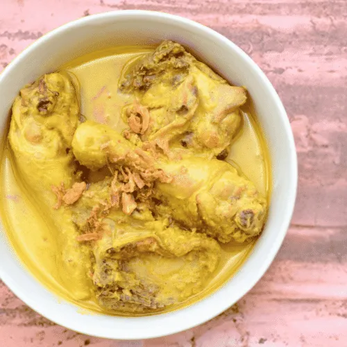 Opor Ayam (Coconut Chicken Stew)
