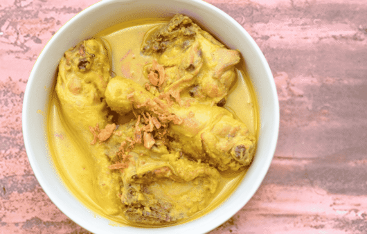 Opor Ayam (Coconut Chicken Stew)