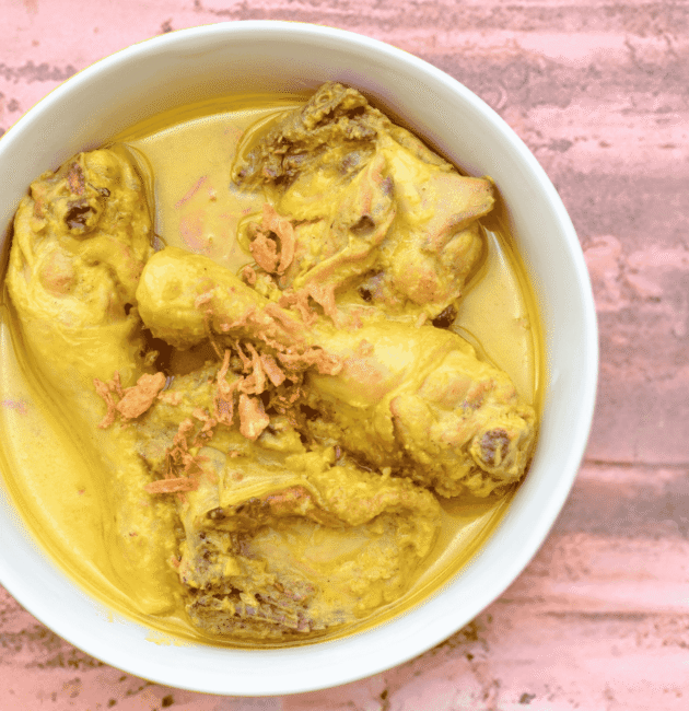 Opor Ayam (Coconut Chicken Stew)