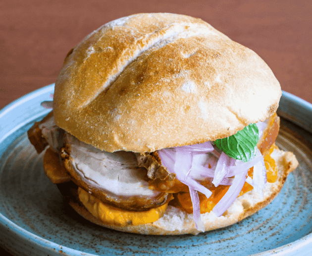 Pan Con Chicharrón (Pork Sandwich)